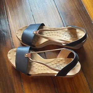Women's Sandals